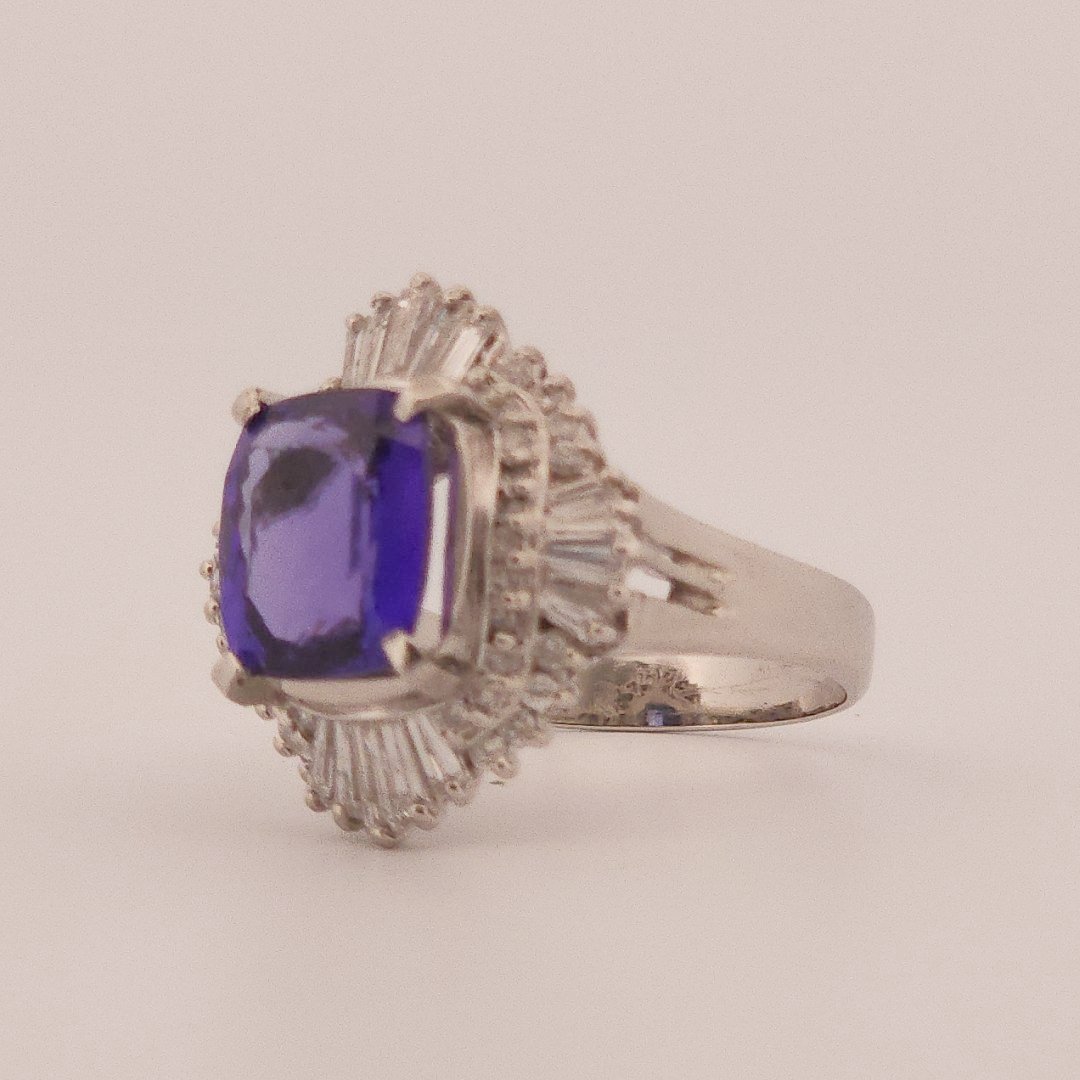 Modified Brilliant Cut, Cushion Shape, Bluish Violet Tanzanite (3.33CT, 9.71 x 8.32 x 4.87 mm) Mounted at Platinum 900 with Natural Diamonds (0.88CTW, E/F VS1). GIA Certified Stone (5231466563), Size 6.5