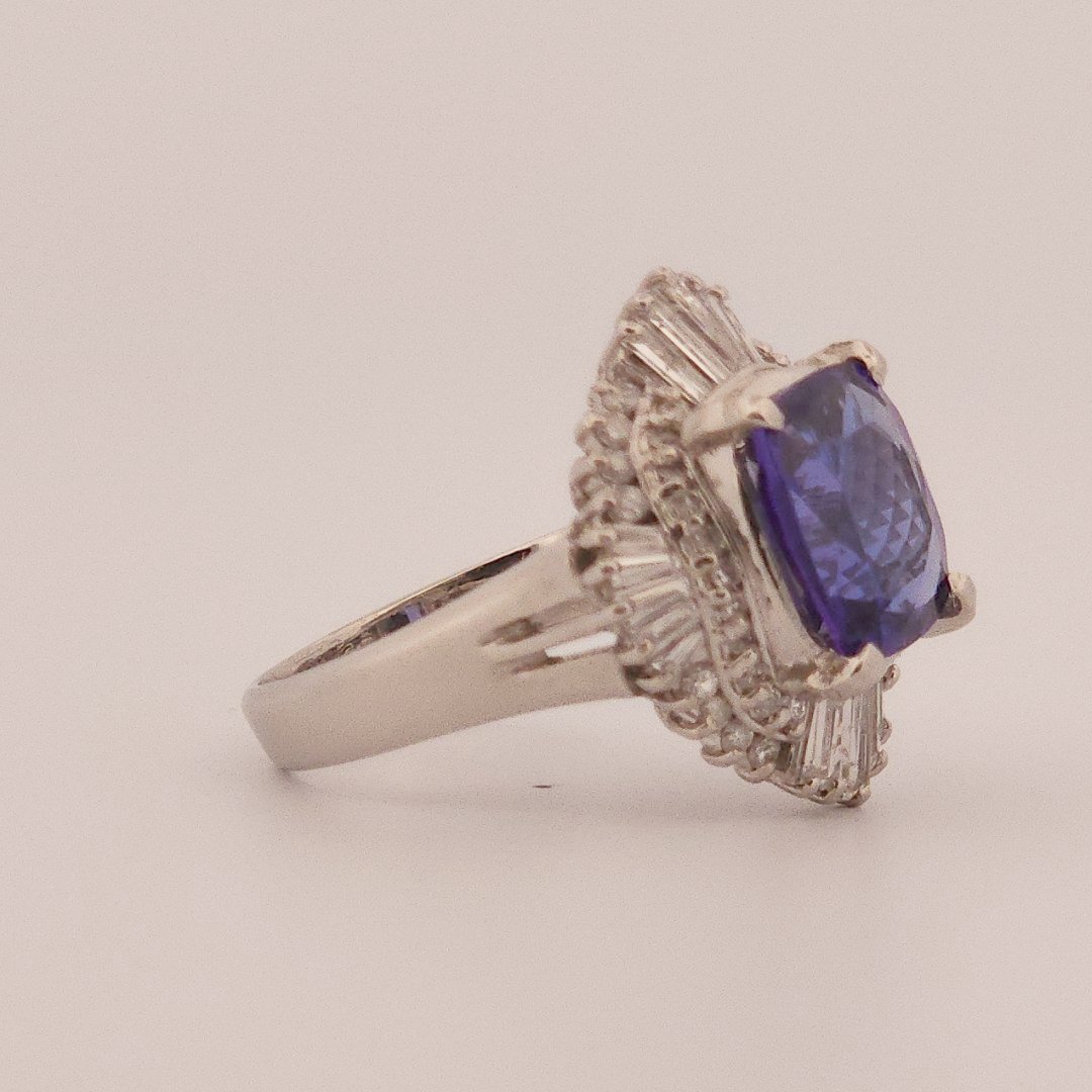 Modified Brilliant Cut, Cushion Shape, Bluish Violet Tanzanite (3.33CT, 9.71 x 8.32 x 4.87 mm) Mounted at Platinum 900 with Natural Diamonds (0.88CTW, E/F VS1). GIA Certified Stone (5231466563), Size 6.5