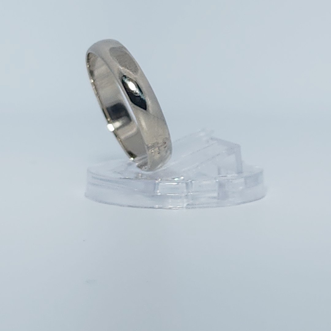 Comfort fit men Bands 2.7G Size 9, 14K White Gold