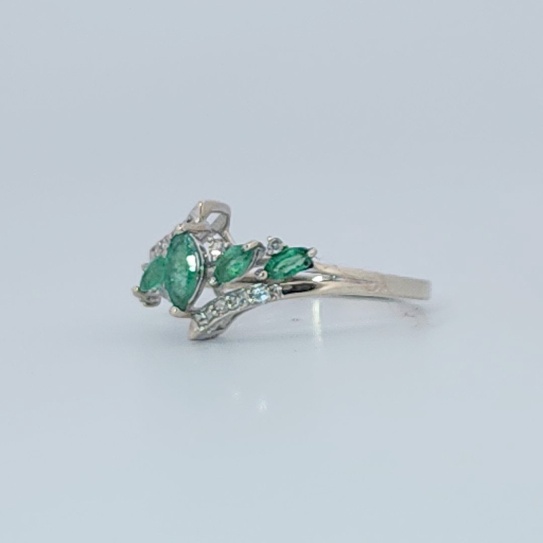 Natural Diamonds (0.12 CTW) with Natural Emeralds Designer Ring, Size 7, 14K White Gold