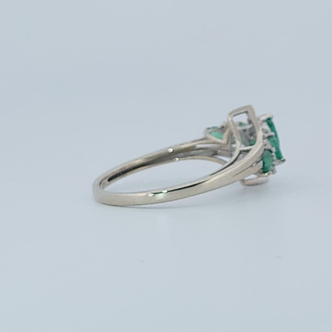 Natural Diamonds (0.12 CTW) with Natural Emeralds Designer Ring, Size 7, 14K White Gold