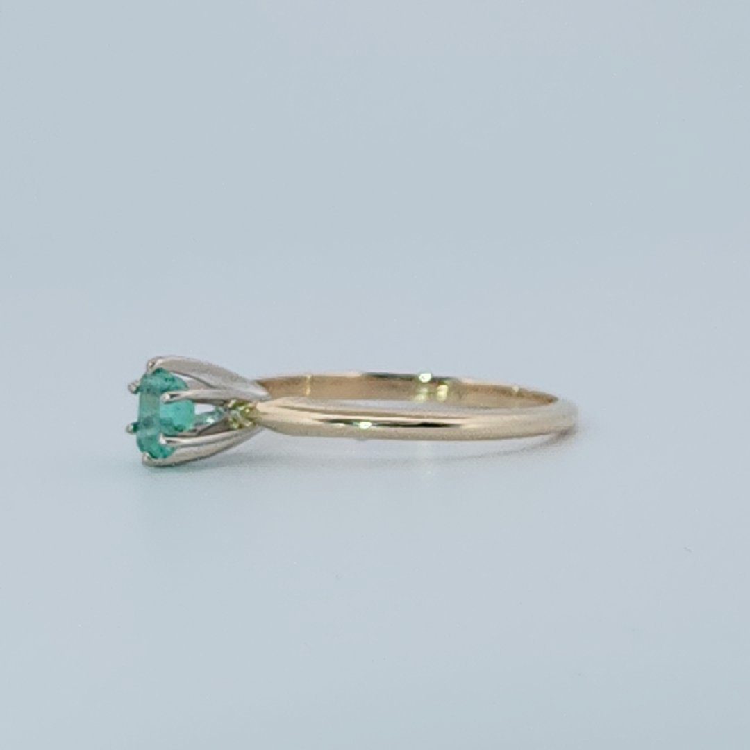 Step Emerald Cut,  Natural Columbian Emerald(0.30CT, 4.65x3.55mm), Mounted on 14K White Gold Prongs and 14K Yellow Gold Shank. Size 6