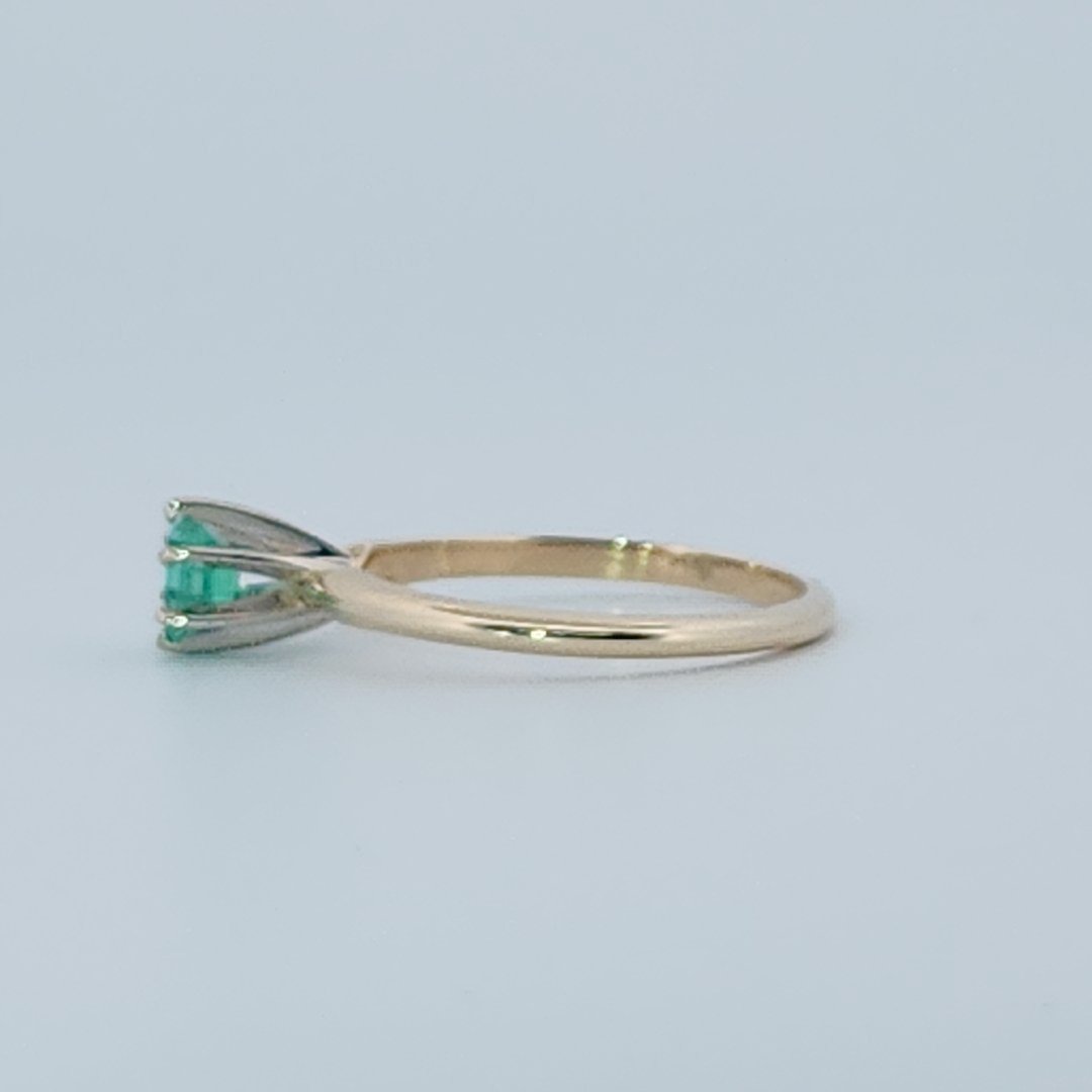 Step Emerald Cut,  Natural Columbian Emerald(0.30CT, 4.65x3.55mm), Mounted on 14K White Gold Prongs and 14K Yellow Gold Shank. Size 6