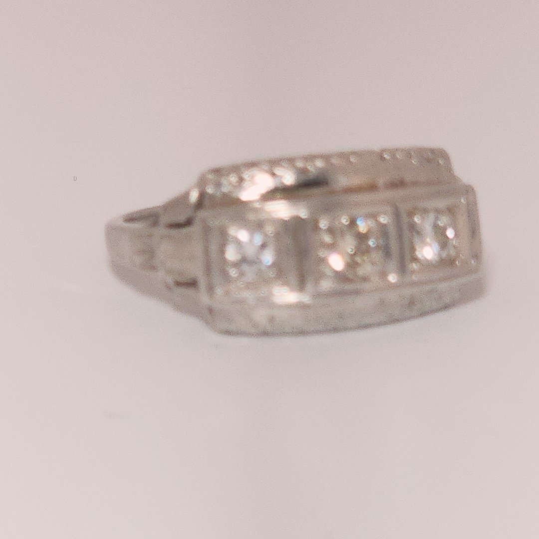 Vintage Art Deco, Natural Diamonds GH VS1(0.18CTW)