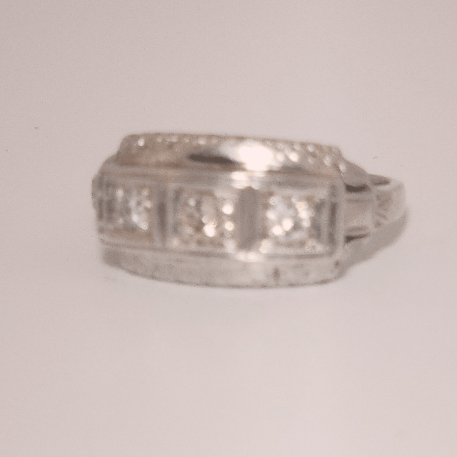 Vintage Art Deco, Natural Diamonds GH VS1(0.18CTW)