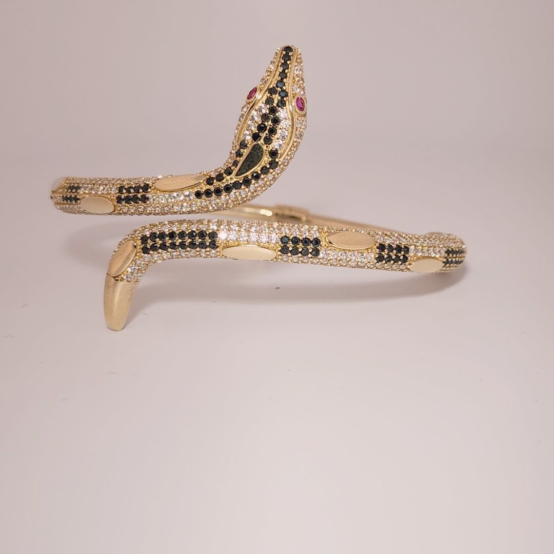 Serpent Style Bracelet with Solid Gold and Cubic Zirconia Stones