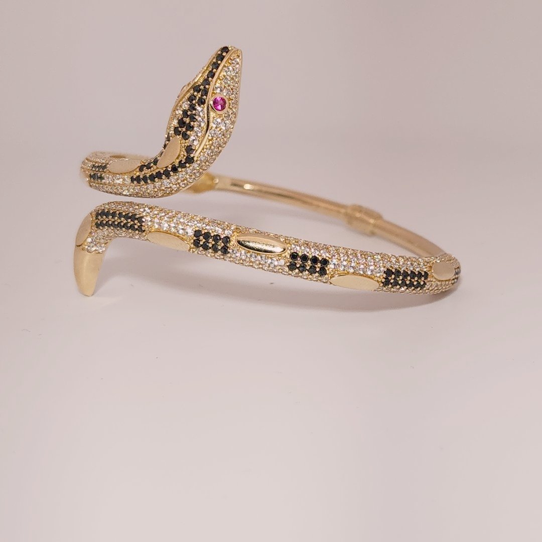 Serpent Style Bracelet with Solid Gold and Cubic Zirconia Stones