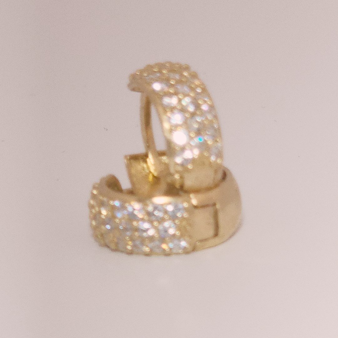 Women Cluster Hoops with Cubic Zirconia, 10K Yellow Gold 2.26 Grams
