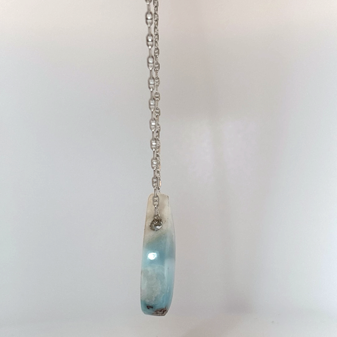 Sterling Silver 925 Necklace with 1 Pear-shaped Larimar stone, female style.