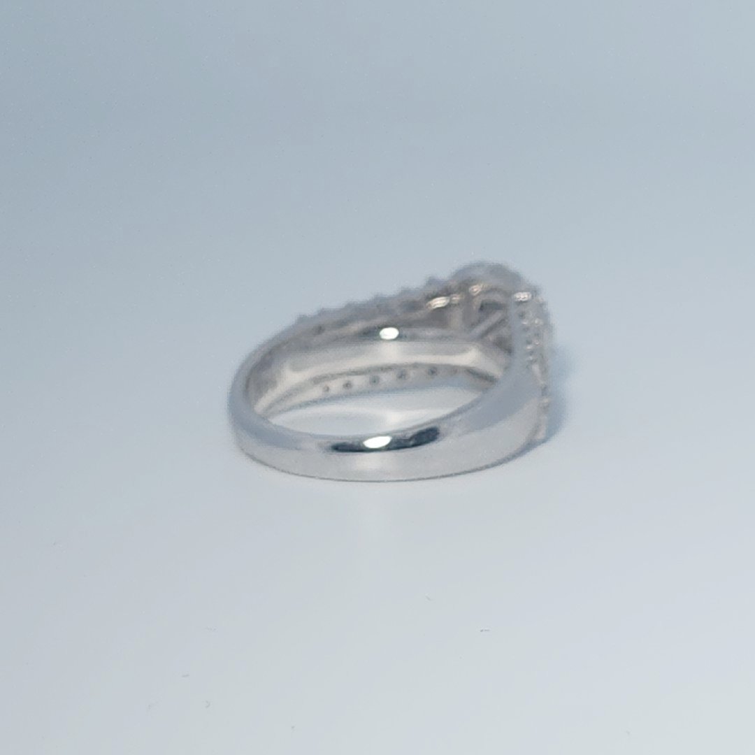 Diamonds Head, Cluster Solitaire Ring, Natural Diamonds(0.90 CTW) GH/SI1