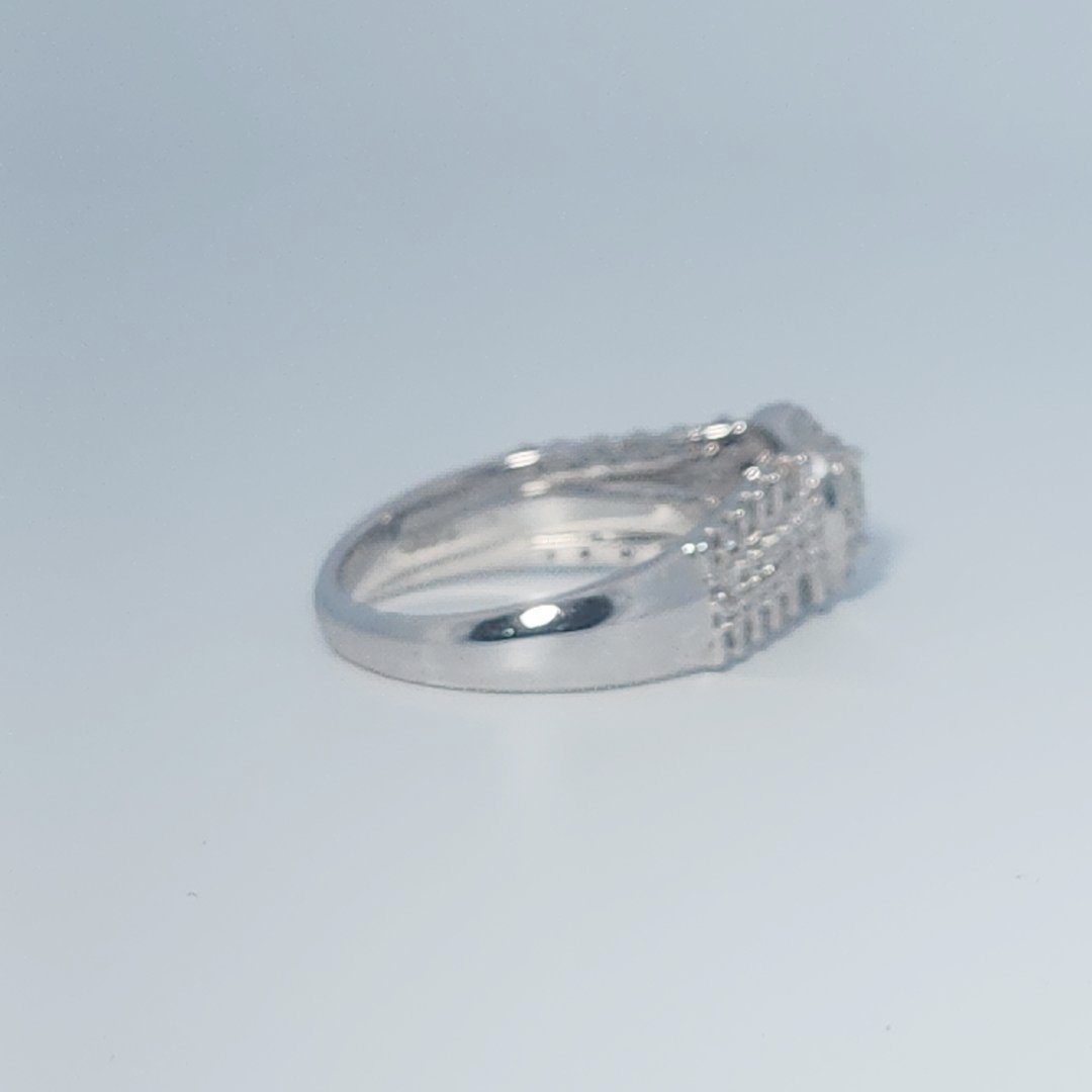 Diamonds Head, Cluster Solitaire Ring, Natural Diamonds(0.90 CTW) GH/SI1