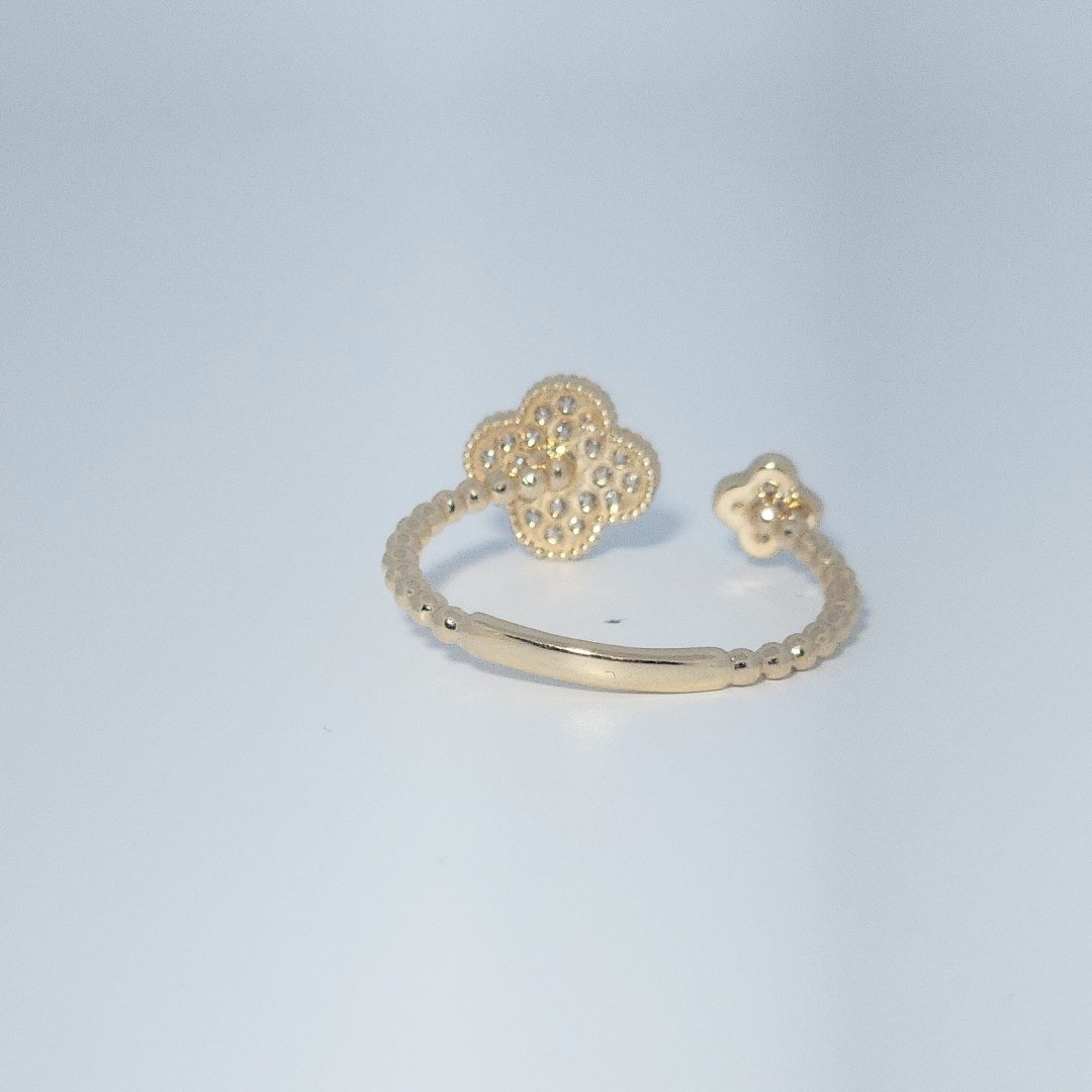 Clover Style, Fashion Ring, Natural Diamonds(1/5 CTW) GH/I1