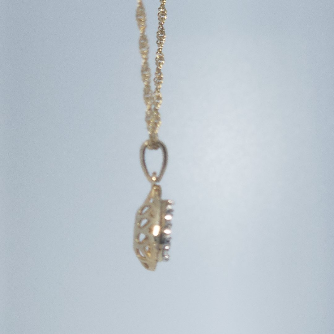 Pear Fashion Gift Pendent, Natural Diamonds(1/8 CTW), 10K Yellow Gold