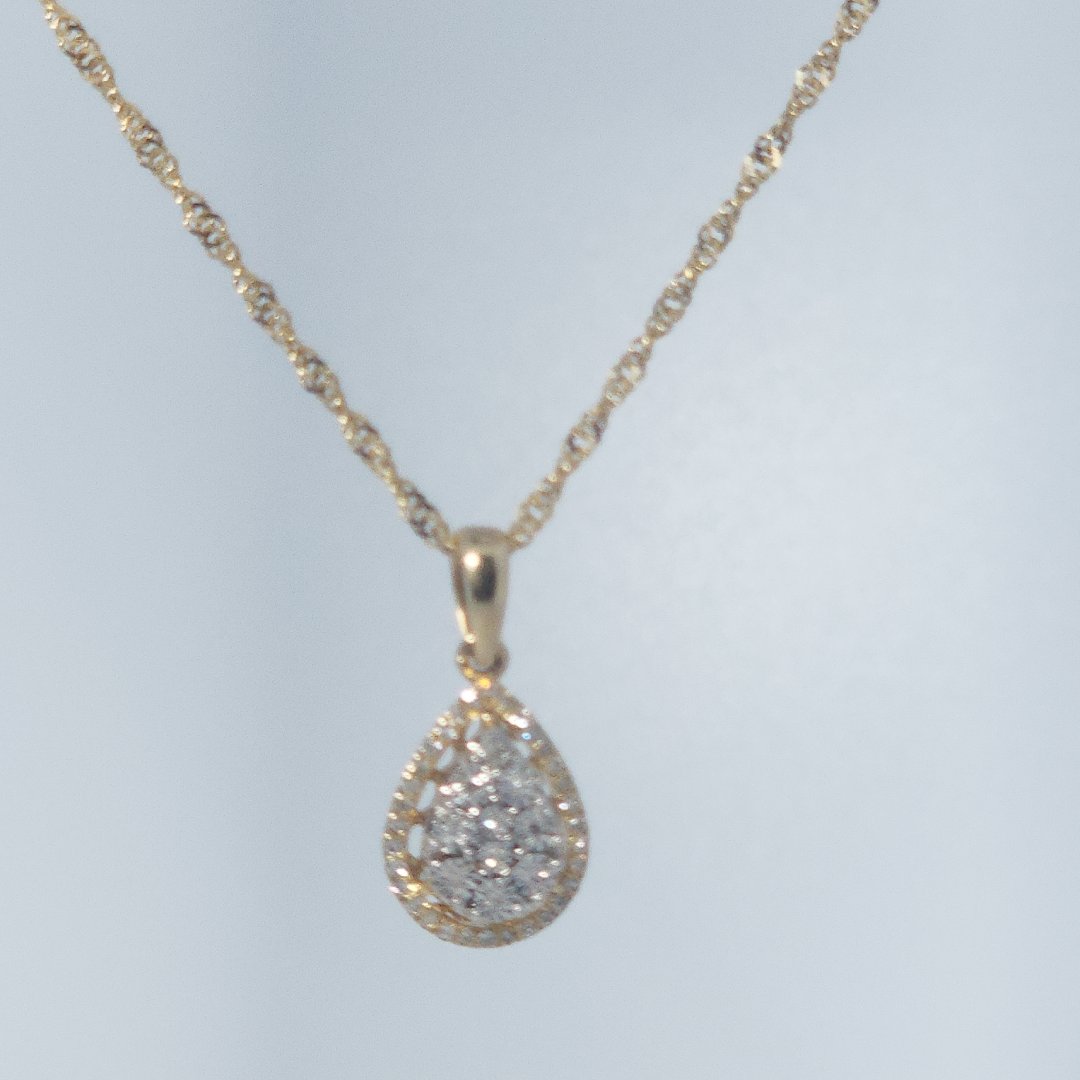 Pear Fashion Gift Pendent, Natural Diamonds(1/8 CTW), 10K Yellow Gold