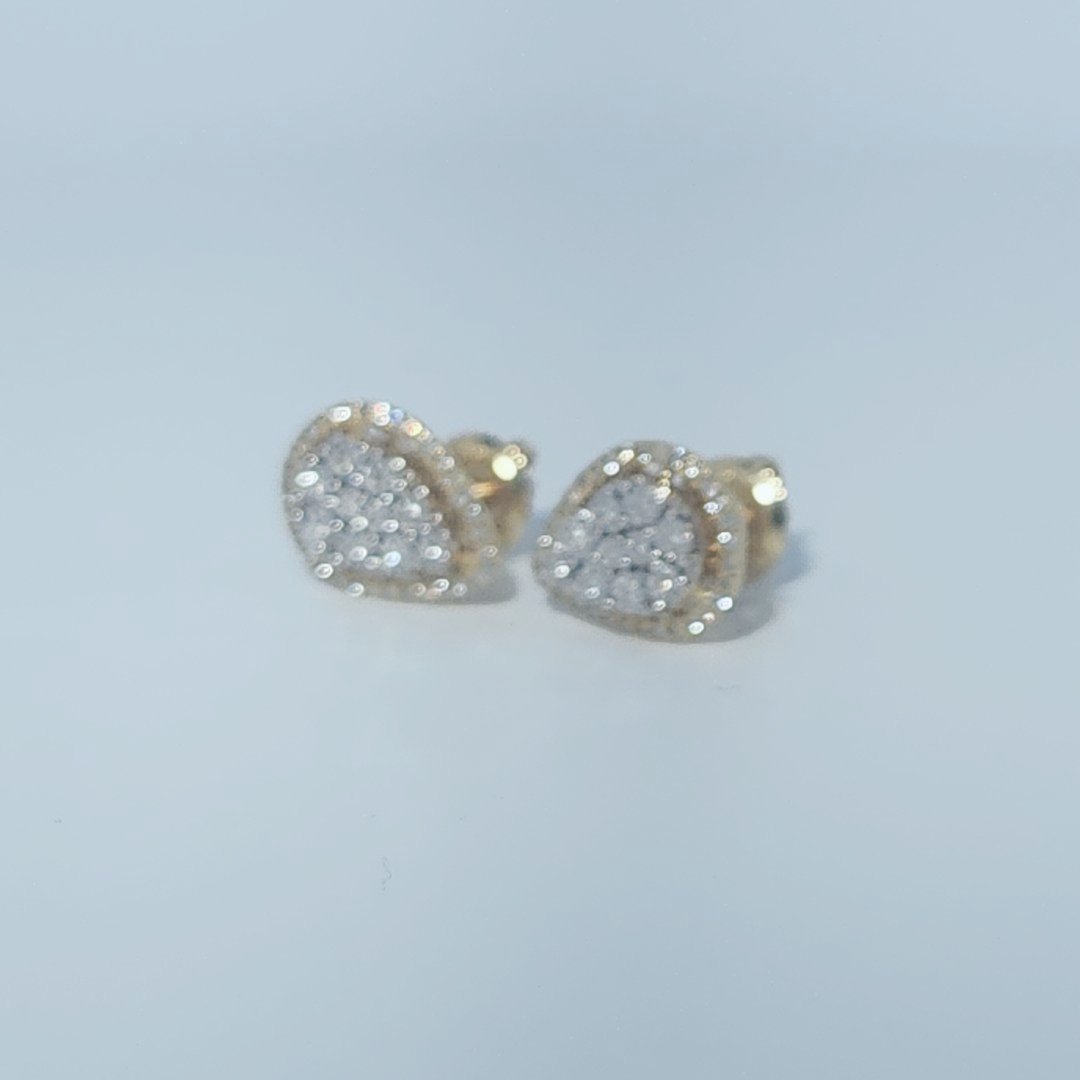 Pear Gift Earrings, Natural Diamonds(1/4 CTW)