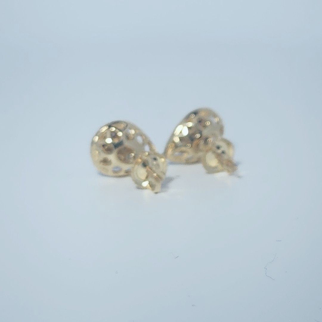 Pear Gift Earrings, Natural Diamonds(1/4 CTW)