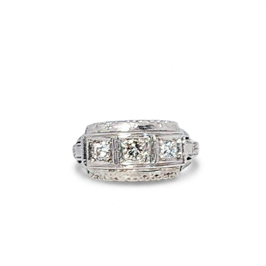 Vintage Art Deco, Natural Diamonds GH VS1(0.18CTW)