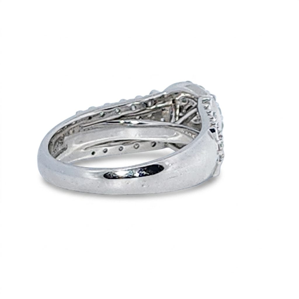 Diamonds Head, Cluster Solitaire Ring, Natural Diamonds(0.90 CTW) GH/SI1