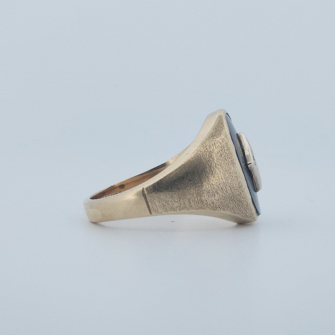 Men Signet Ring with Diamond, 10K Yellow Gold, 10.3G