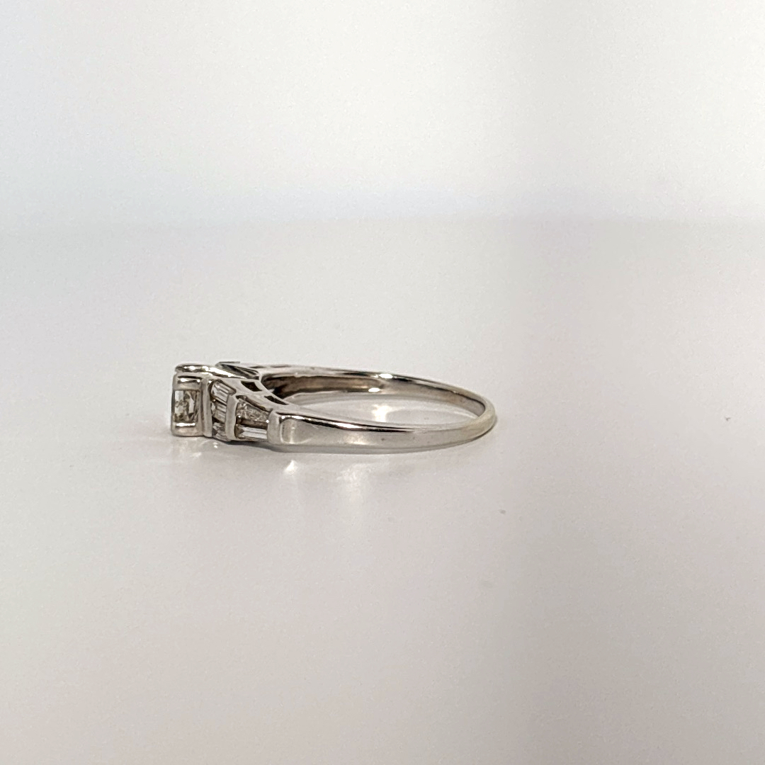 Side 0.75ct, Center 1/2ct H/VS1 Natural Diamonds, Women Ring, 14K White Gold