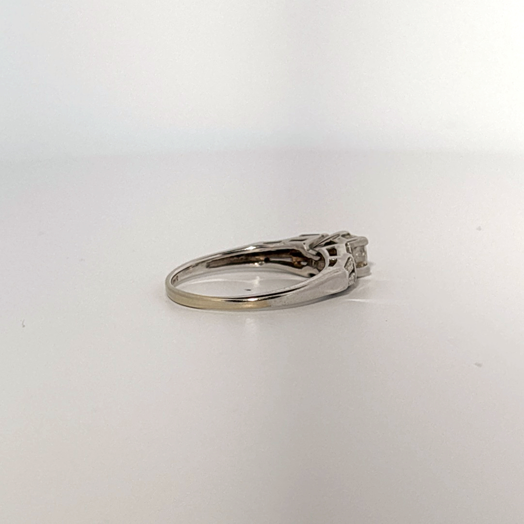 Side 0.75ct, Center 1/2ct H/VS1 Natural Diamonds, Women Ring, 14K White Gold
