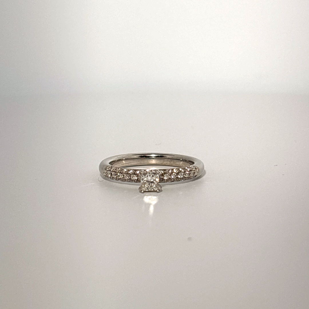 Women Solitaire Ring, Natural Diamonds 0.50 CT TW, H/SI1 14K White Gold