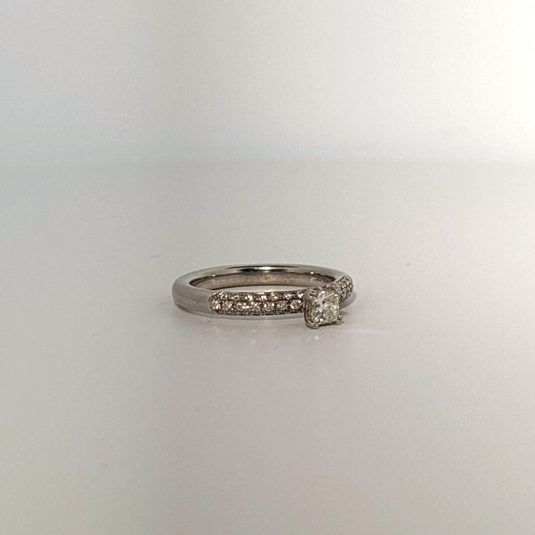 Women Solitaire Ring, Natural Diamonds 0.50 CT TW, H/SI1 14K White Gold