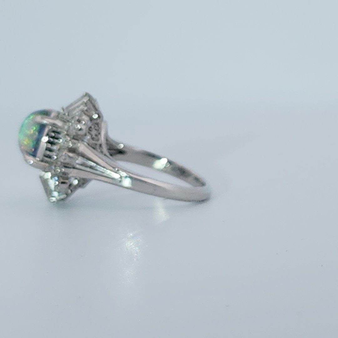 Cabochon Fire Opal 1.62ct with 0.73ctw Diamonds Ring, Platinum 900