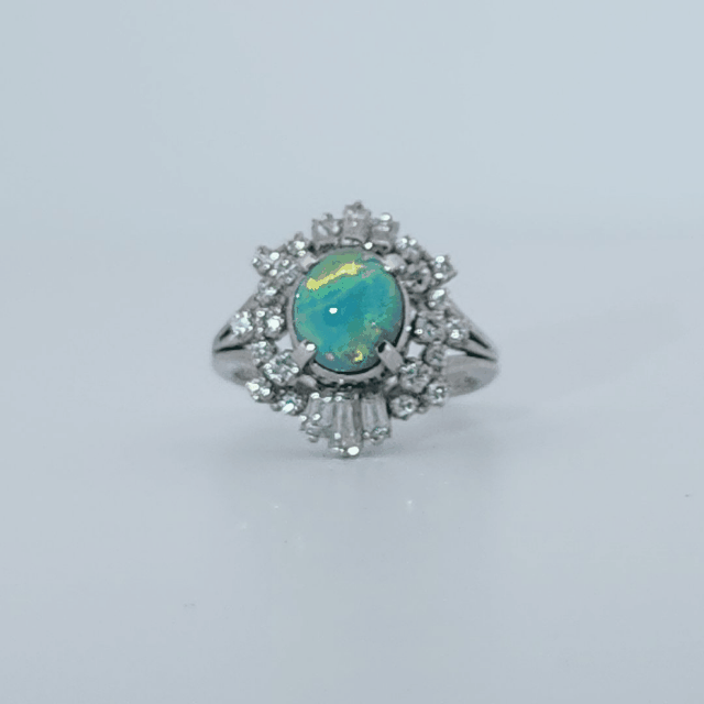 Cabochon Fire Opal 1.62ct with 0.73ctw Diamonds Ring, Platinum 900